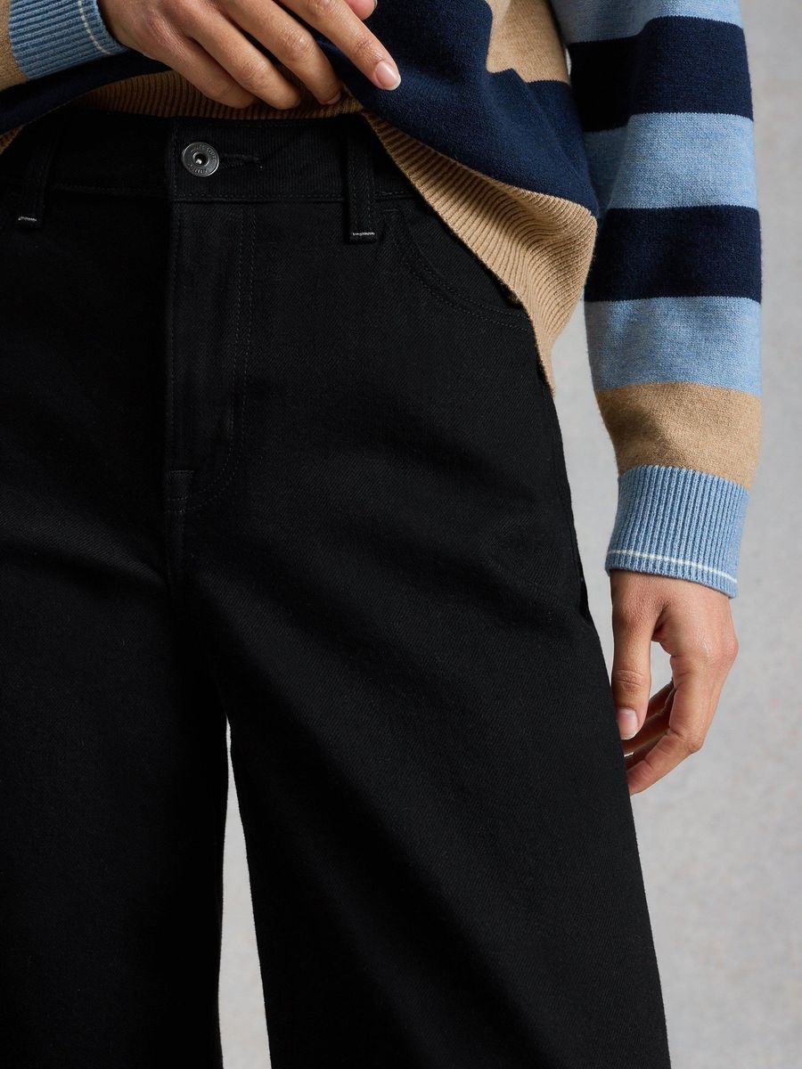 Hochtaillierte Jeans mit weitem Bein