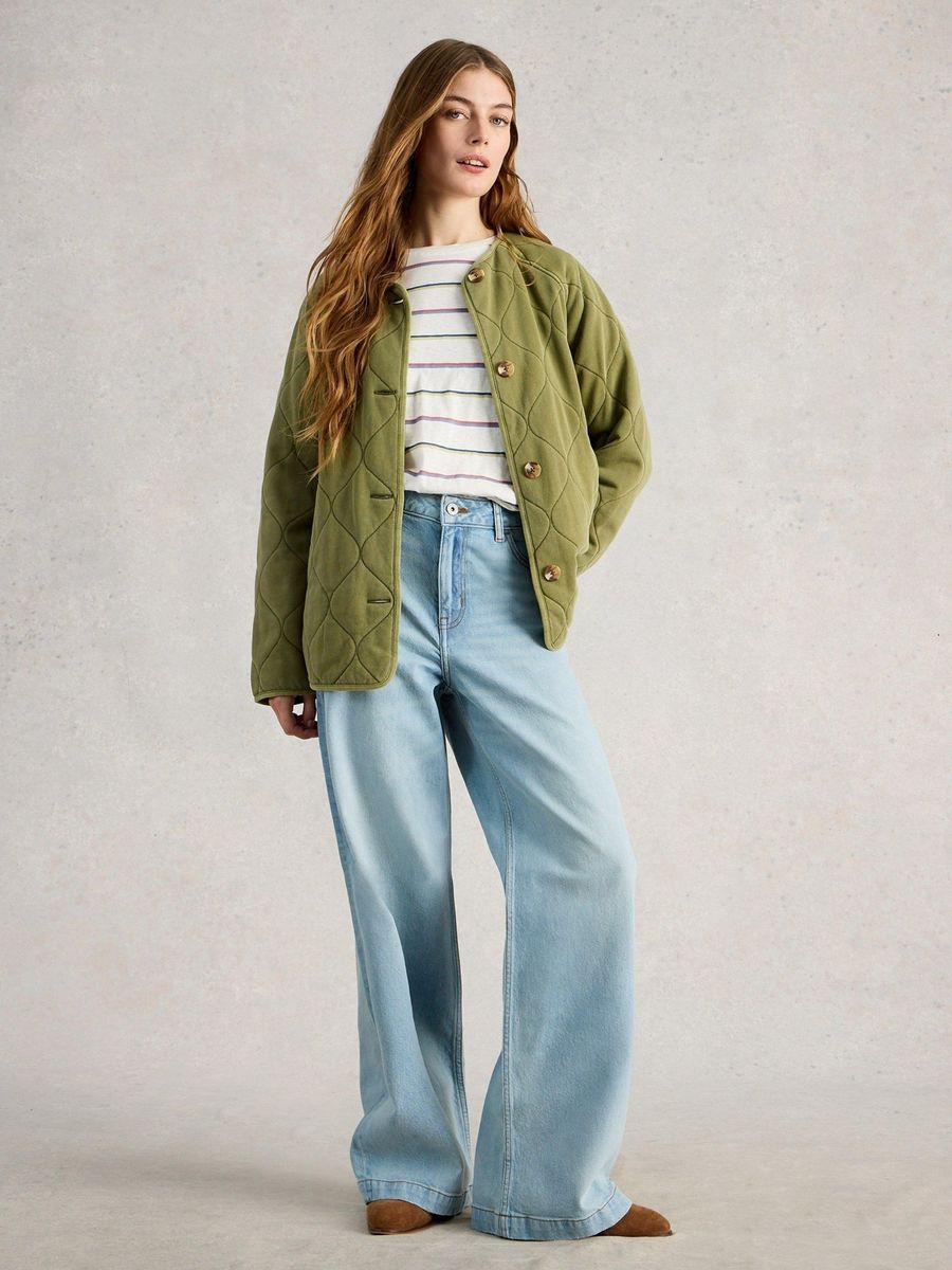 Hochtaillierte Jeans mit weitem Bein