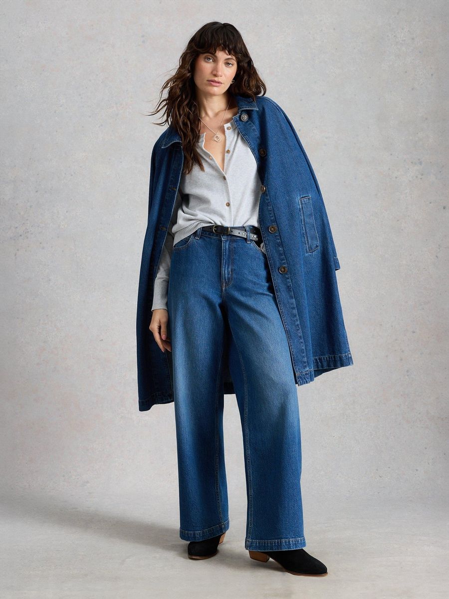 Hochtaillierte Jeans mit weitem Bein