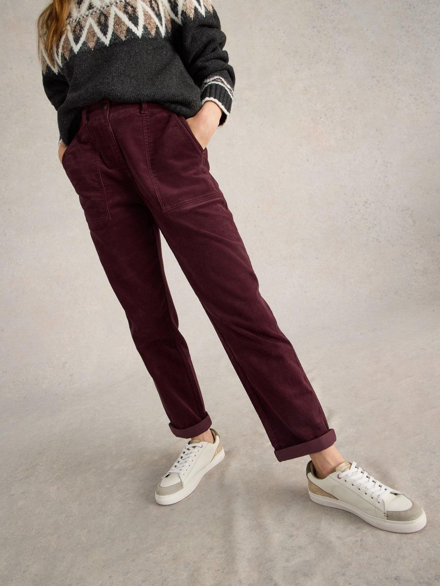Cordhose mit entspanntem geraden Bein