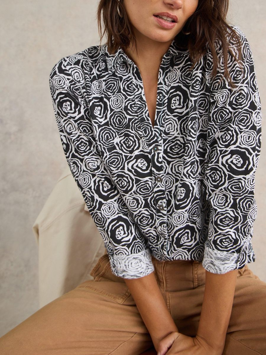 Klassische Jerseybluse mit Rosen-Print
