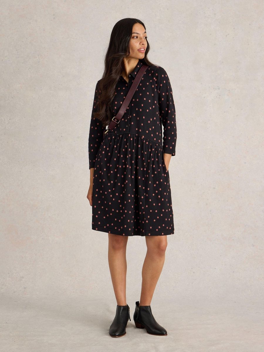 Zeitlose Stiefeletten aus genarbtem Leder