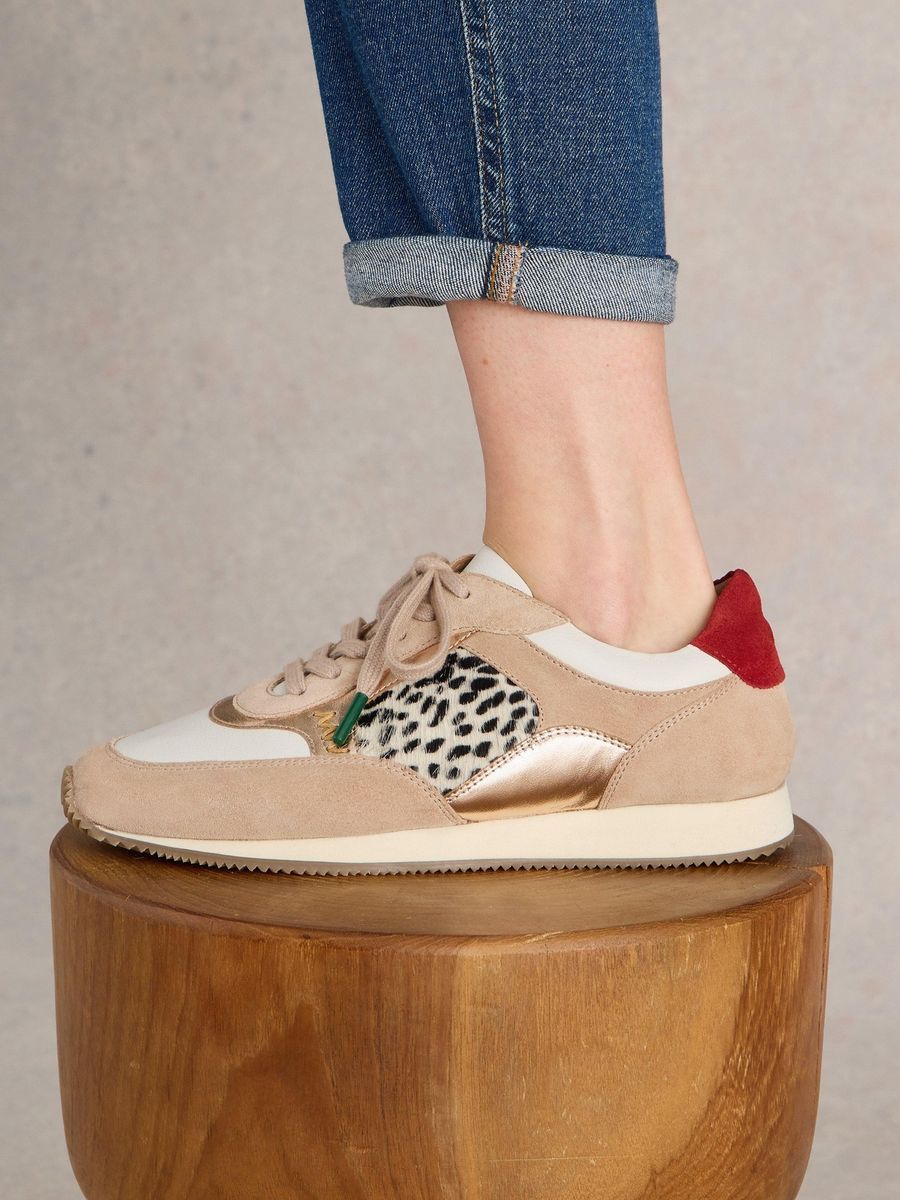 Patchwork-Sneaker aus Materialmix