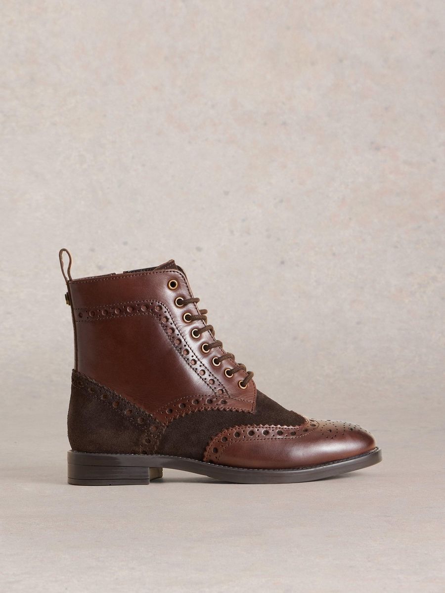 Budapester Schnürstiefeletten aus Leder