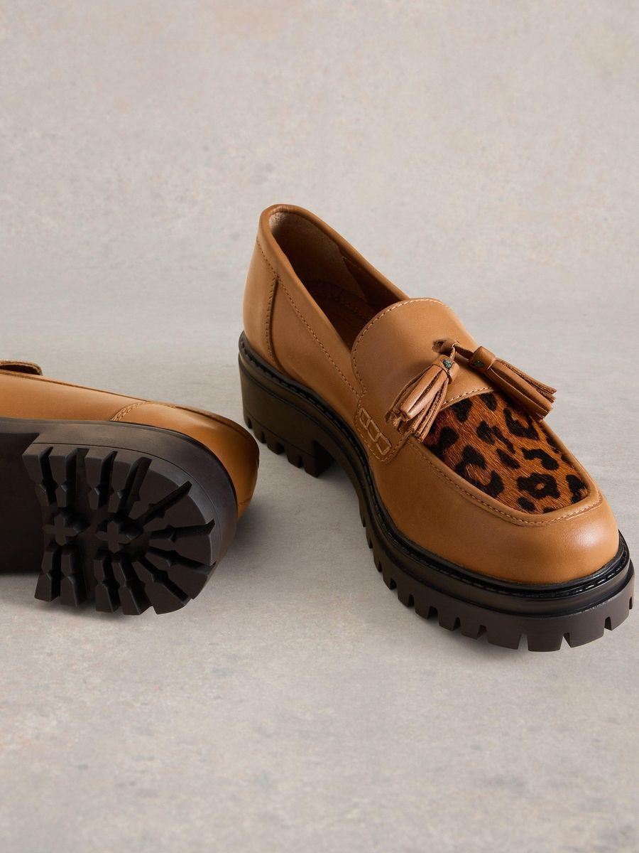 Trotteur-Loafer mit Leopardenmuster und Quasten