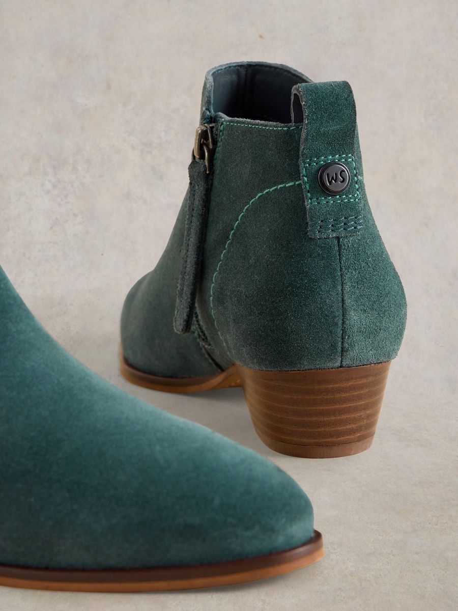 Zeitlose Wildlederstiefeletten mit Reißverschluss