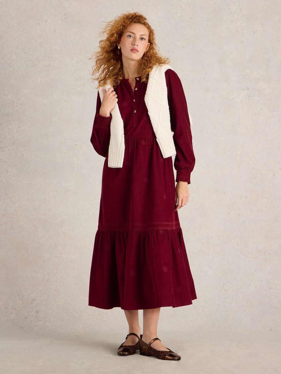 Besticktes Midi-Stufenkleid aus Cord