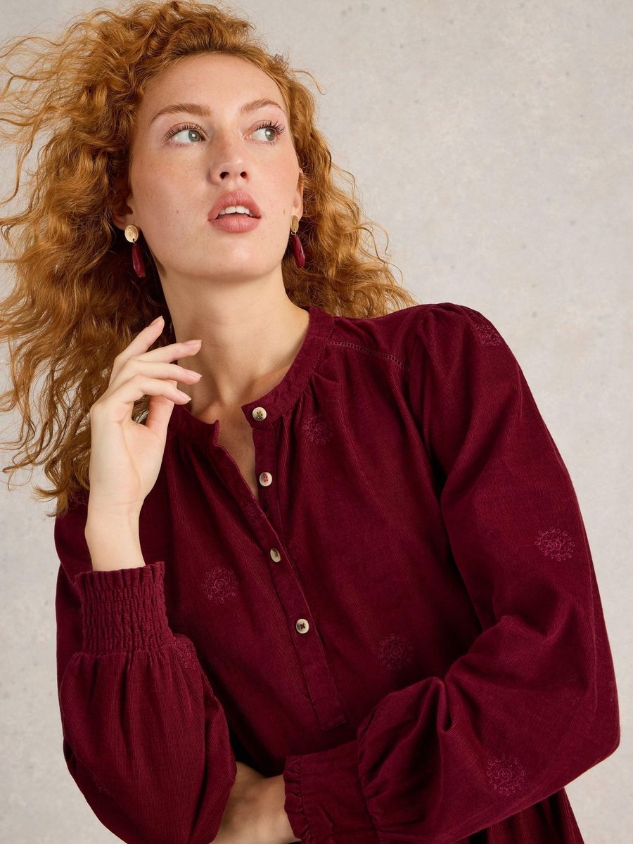 Besticktes Midi-Stufenkleid aus Cord