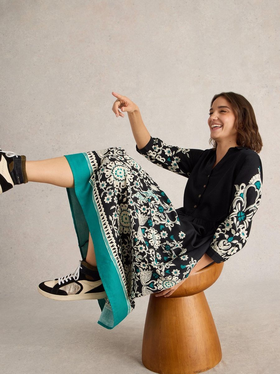 Midikleid mit Folklore-Print