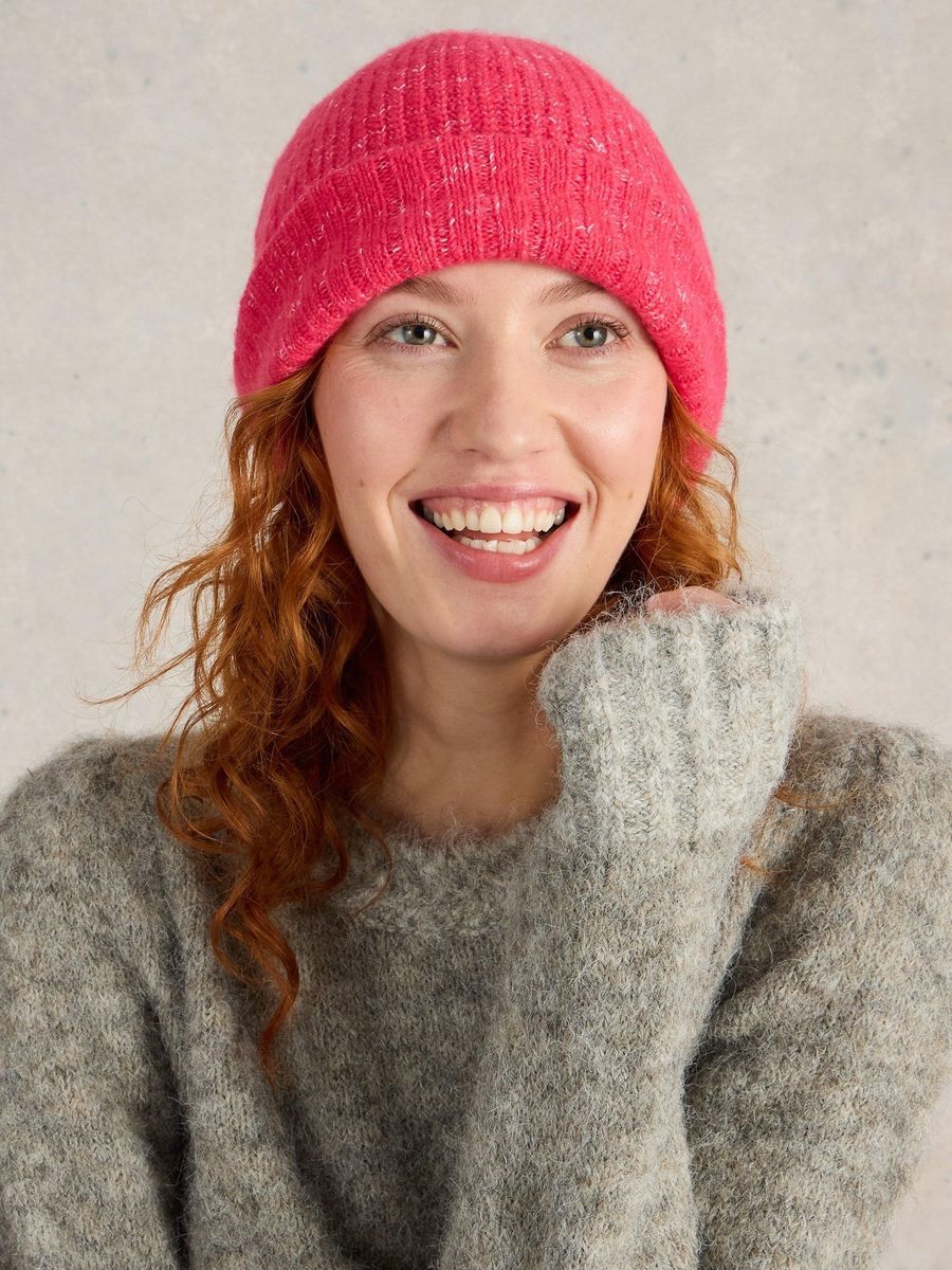 Rippstrick-Beanie mit Umschlag