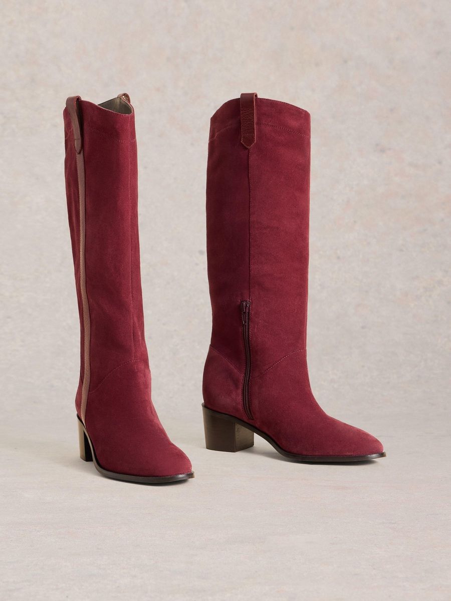 Kniehohe Wildlederstiefel mit Blockabsatz