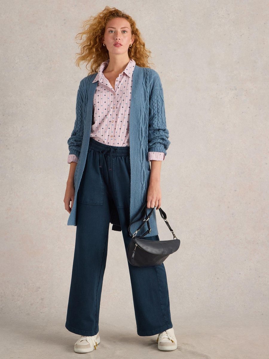 Weite Baumwoll-Jogginghose mit Utility-Taschen