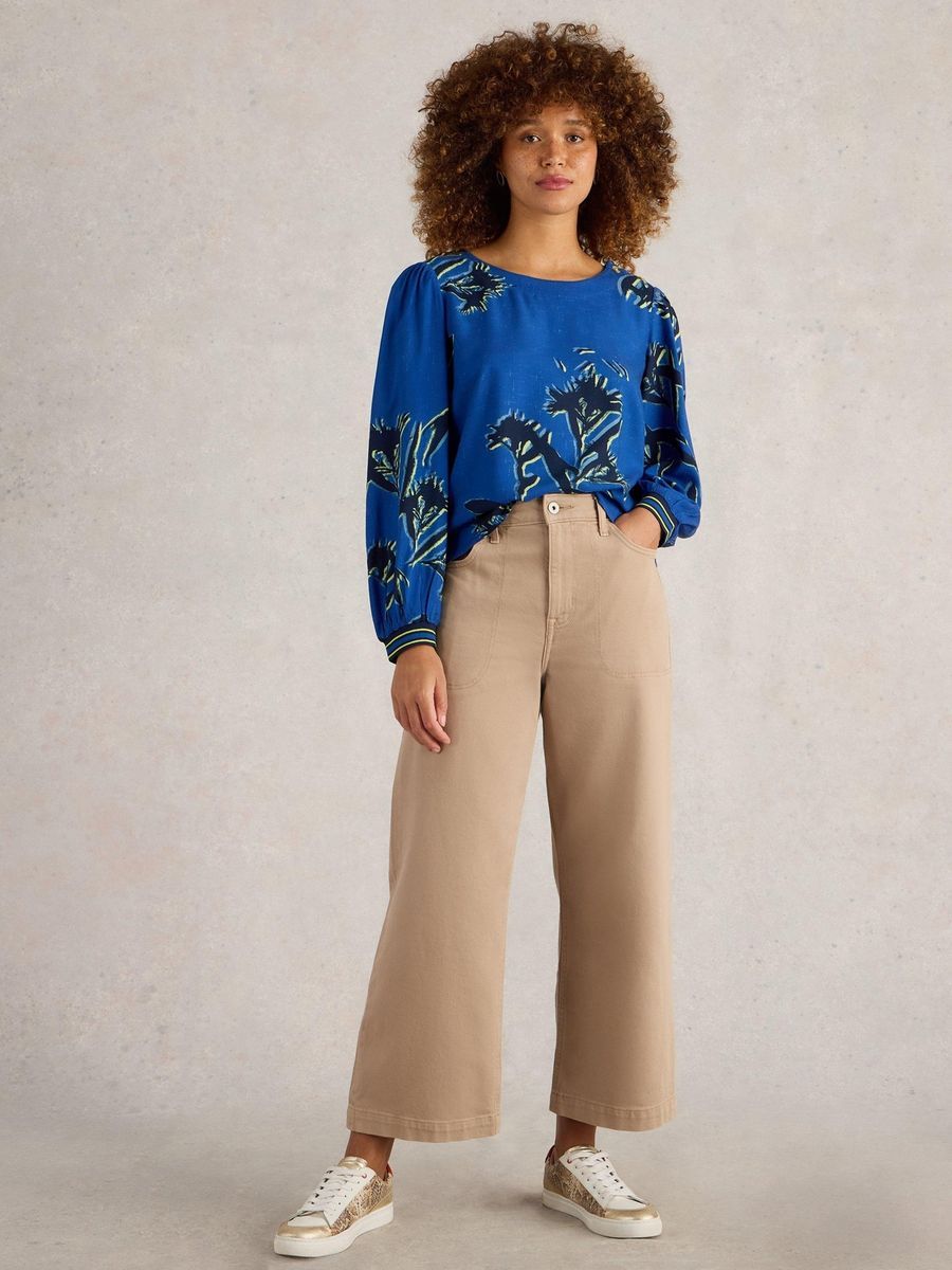 Gemusterte Bluse mit Puffärmeln