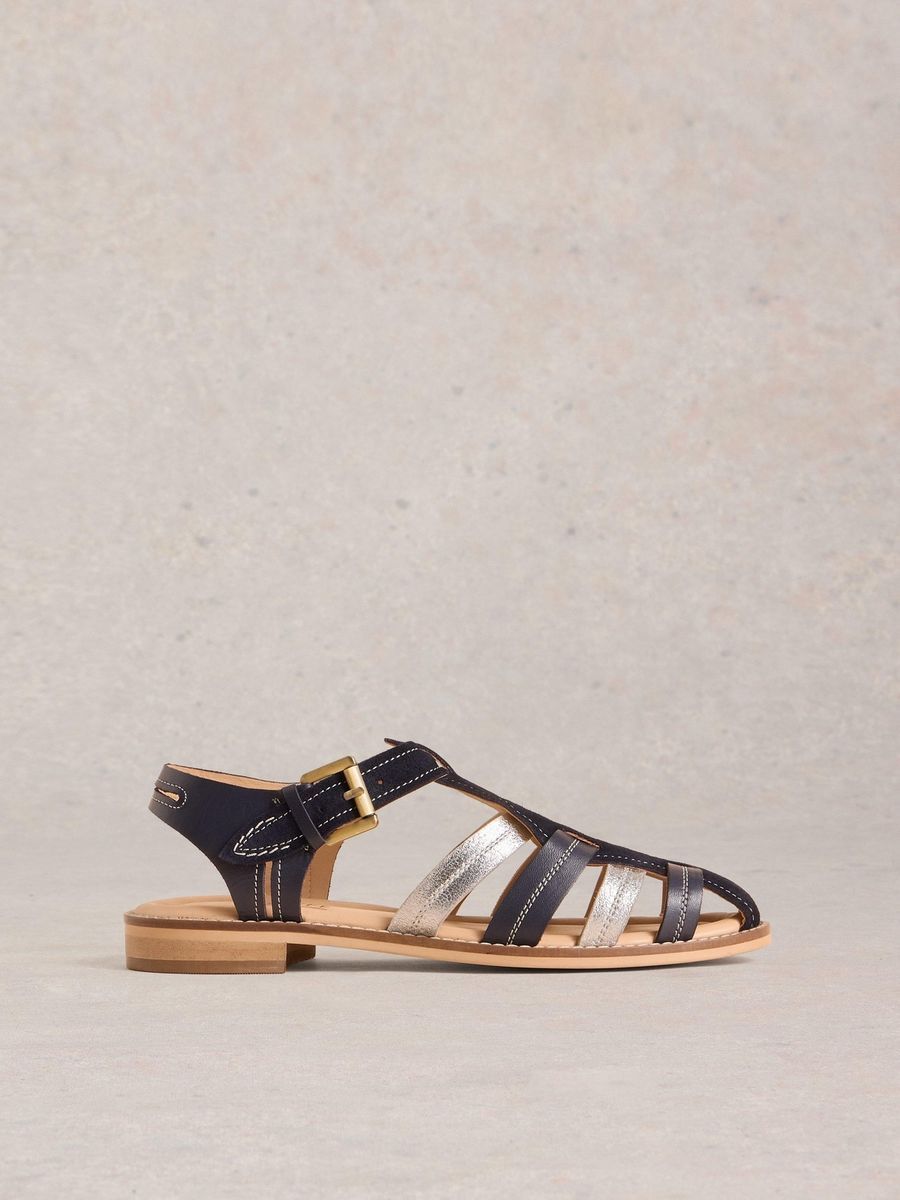 Riemensandalen im Fischer-Stil mit Schnalle
