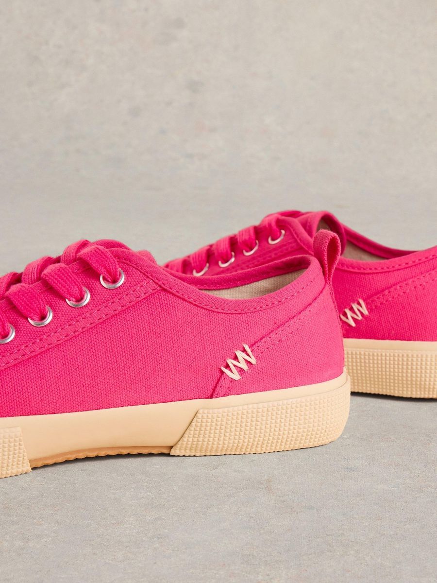 Klassische Low-Top Canvas-Sneaker