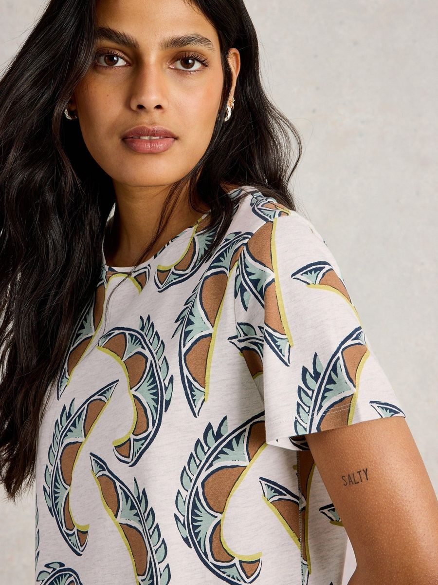 Bedrucktes T-Shirt mit abstraktem Muster
