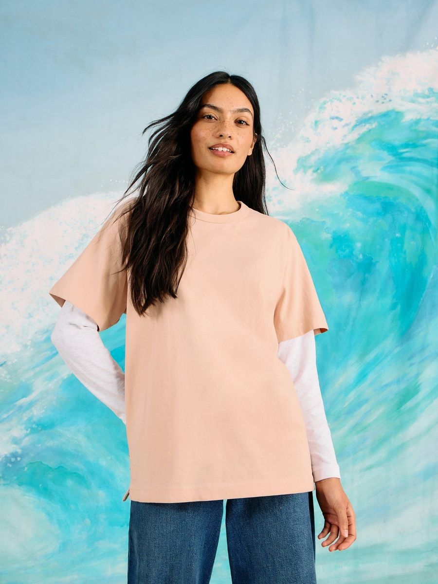 Unisex T-Shirt mit Jubiläums-Grafikprint