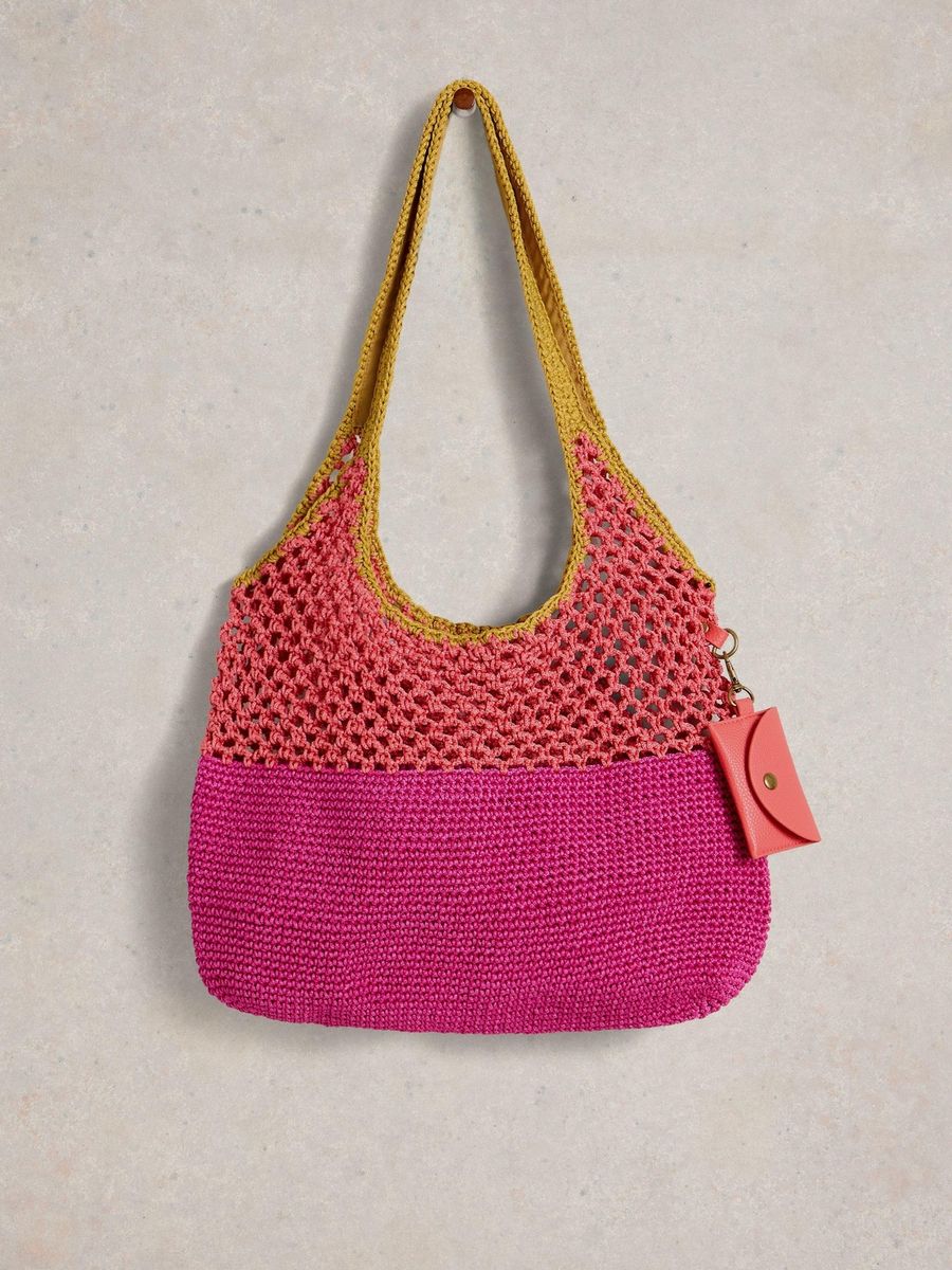 Große Häkeltasche im Colorblock-Netzdesign