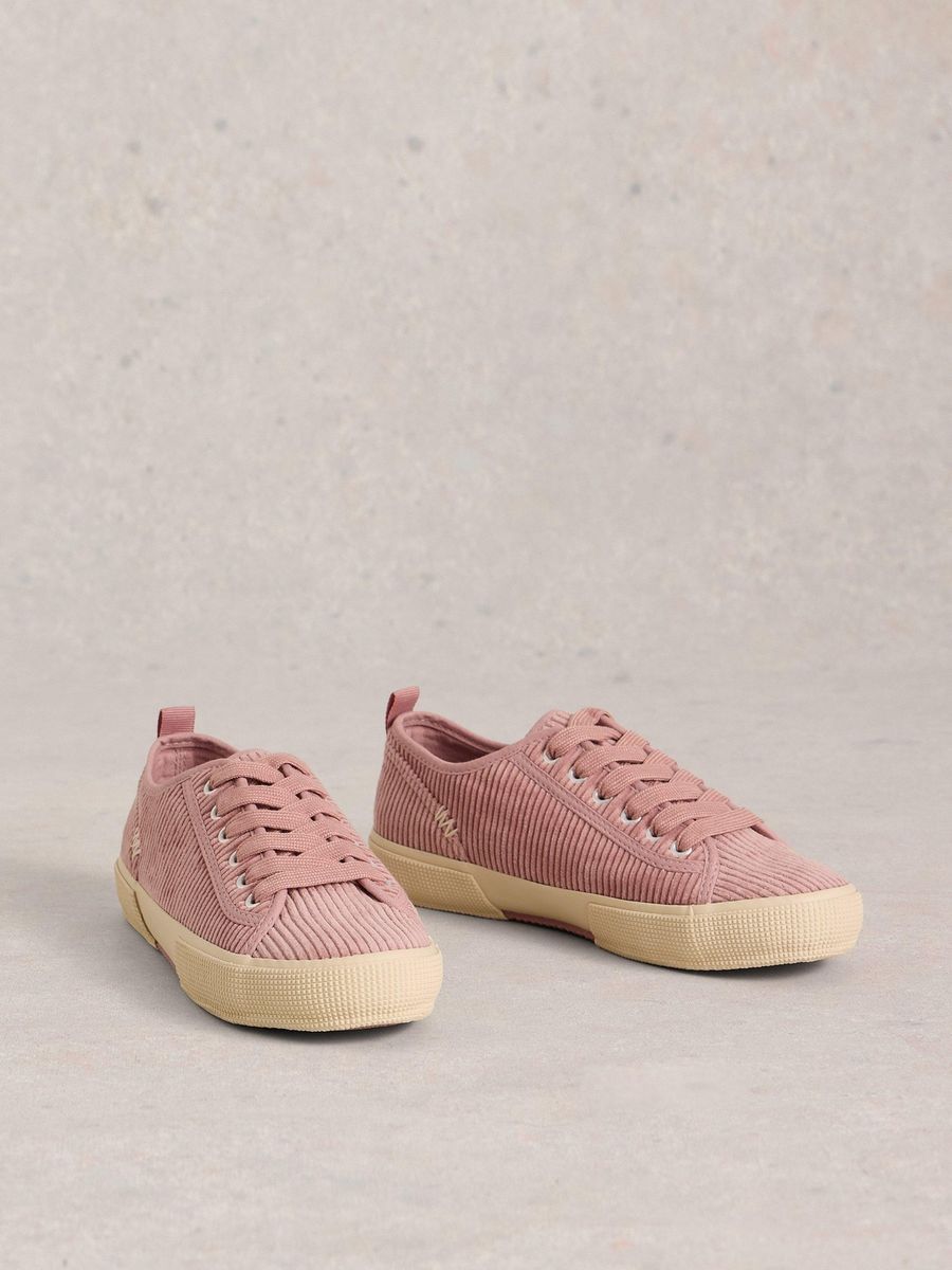 Strukturierte Low-Top Sneaker aus Cord