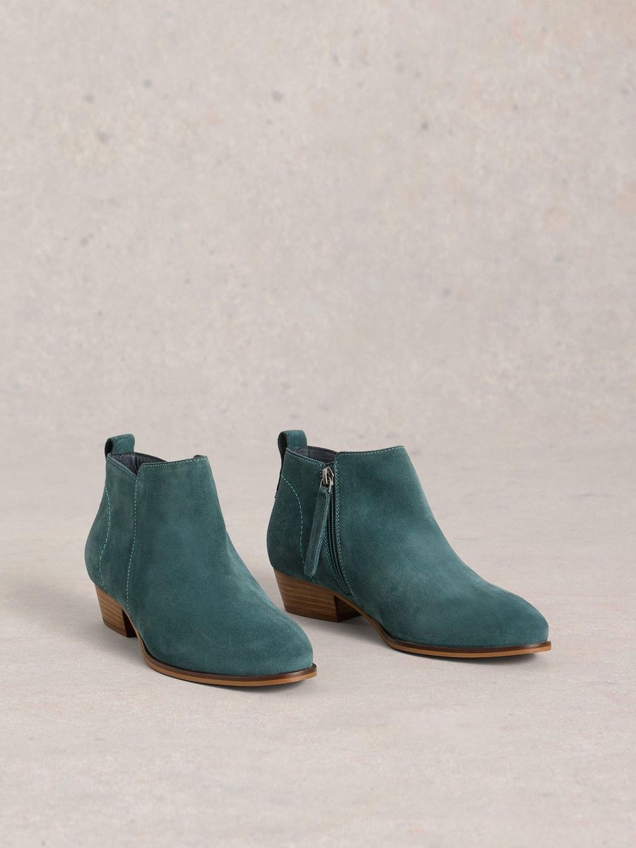Bequeme Wildleder-Stiefeletten mit Weitschaft