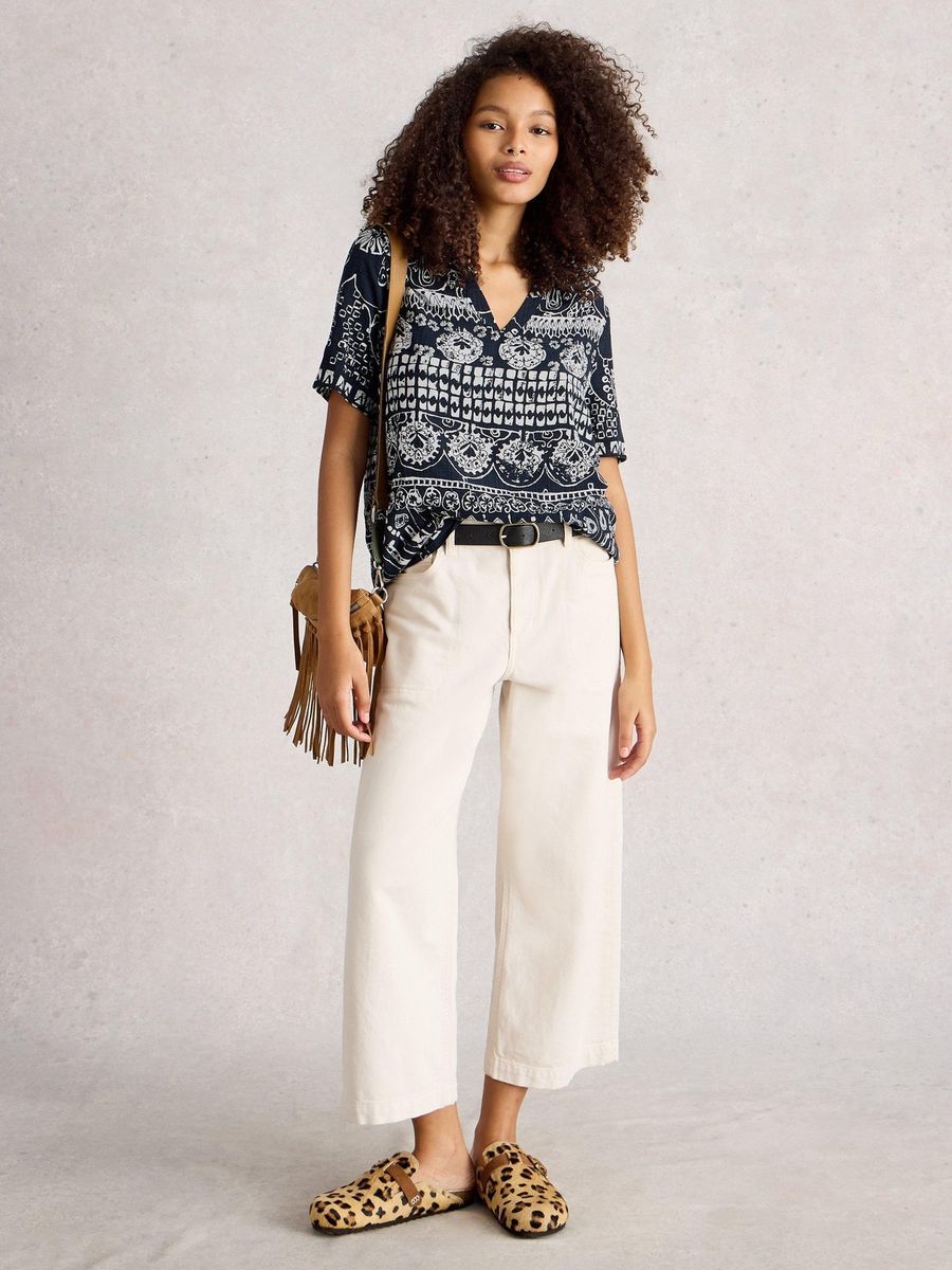 Bluse mit V-Ausschnitt und Ethno-Print