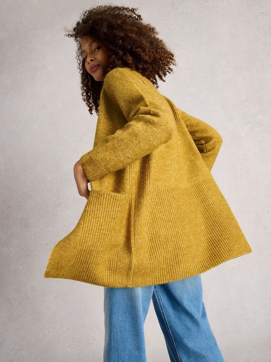 Lange kuschelige Strickjacke mit Taschen