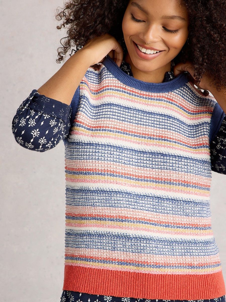 Gestreifte Strickweste mit Struktur