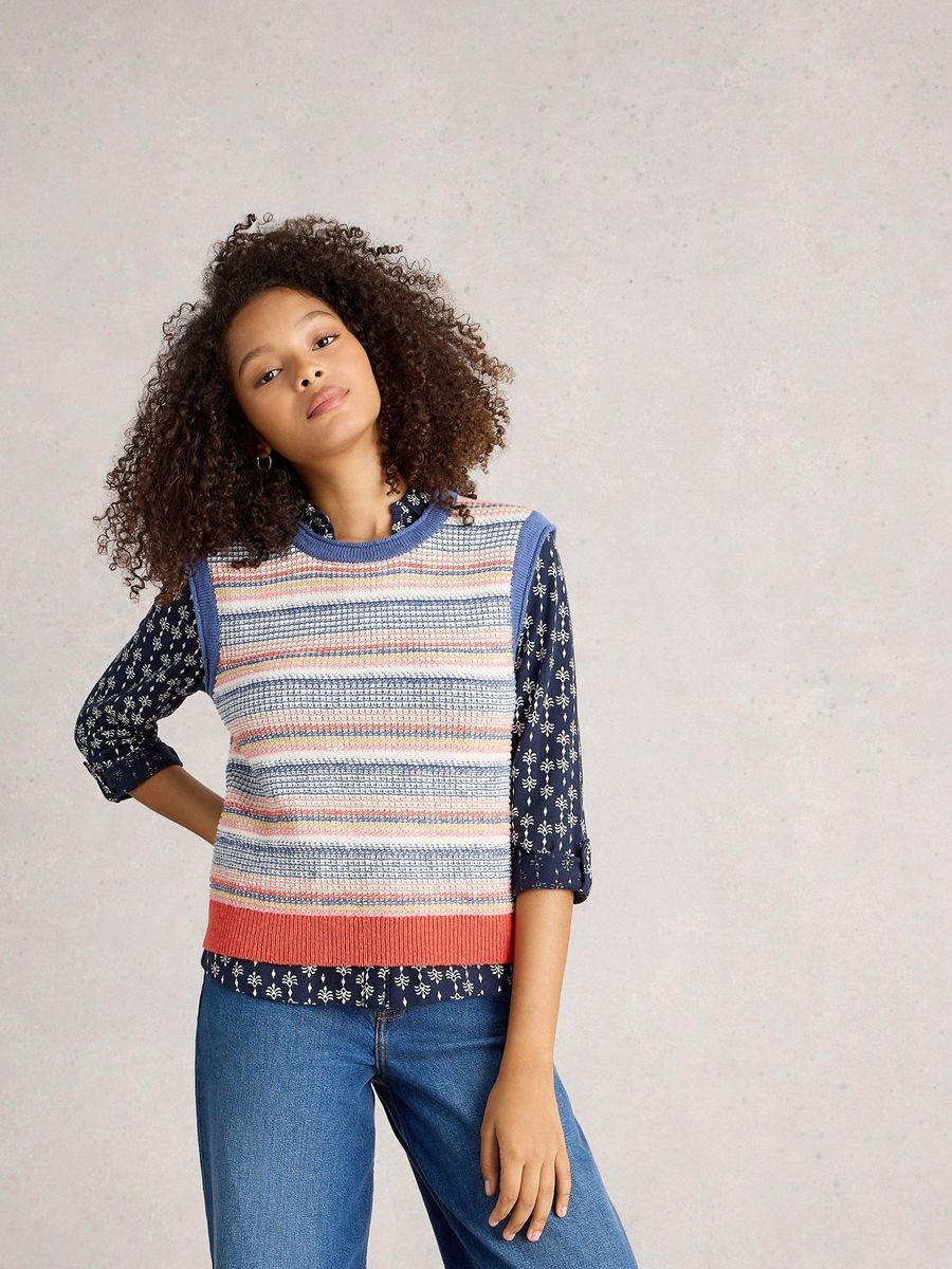 Gestreifte Strickweste mit Struktur