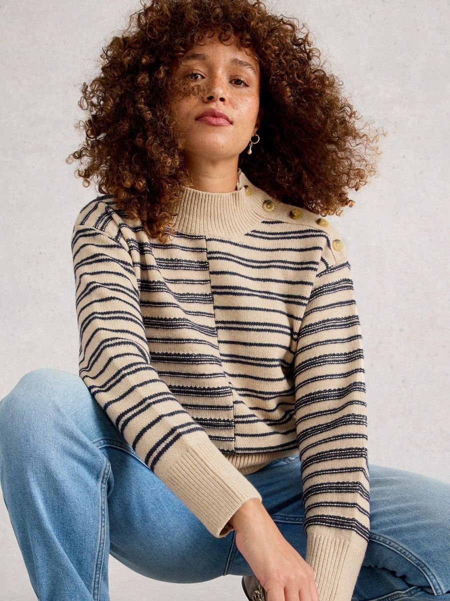 Asymmetrischer gestreifter Stehkragen-Pullover