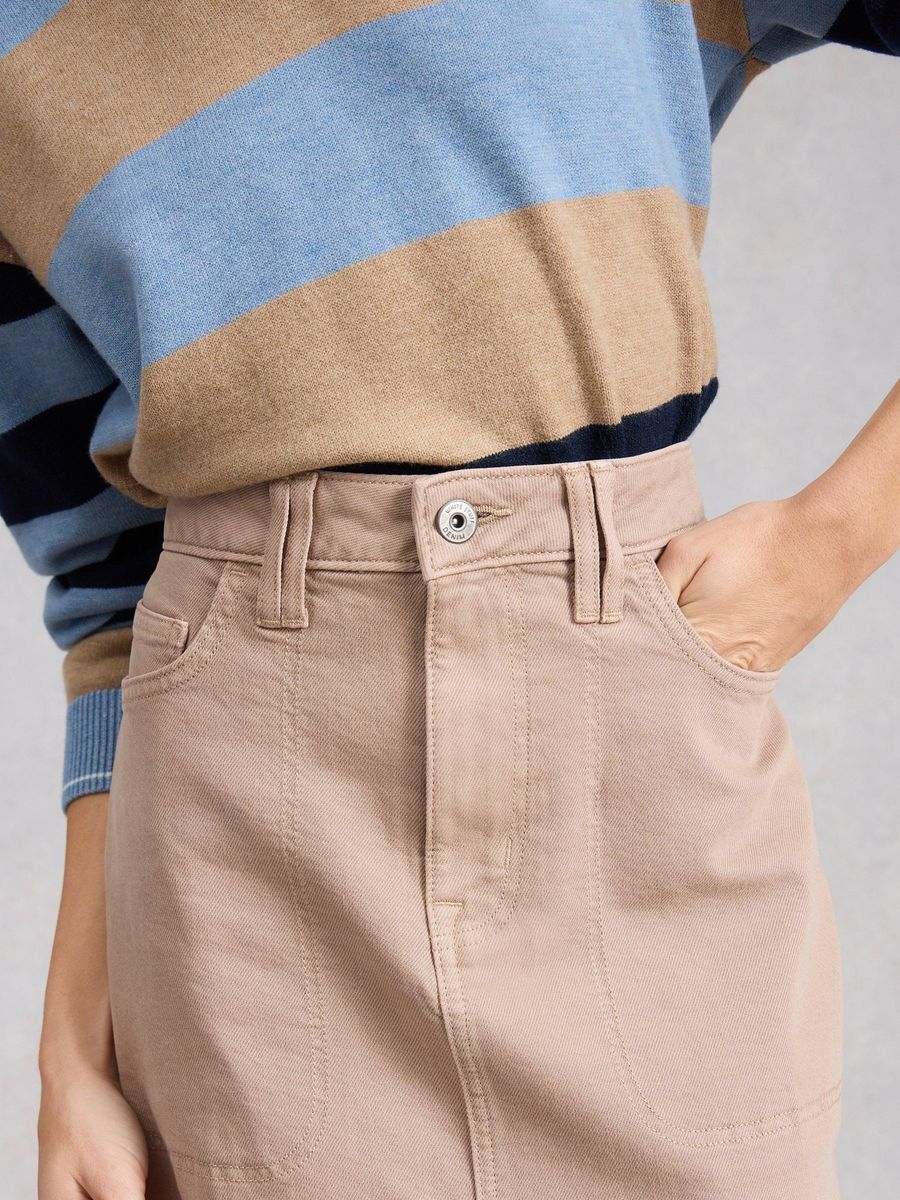 Lässiger Denim-Midirock mit Frontschlitz