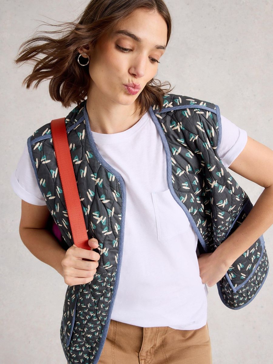 Klassisches Baumwoll-T-Shirt mit Tasche