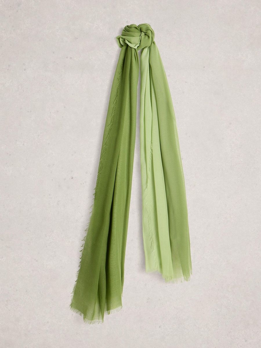 Oversize-Schal aus recyceltem Material