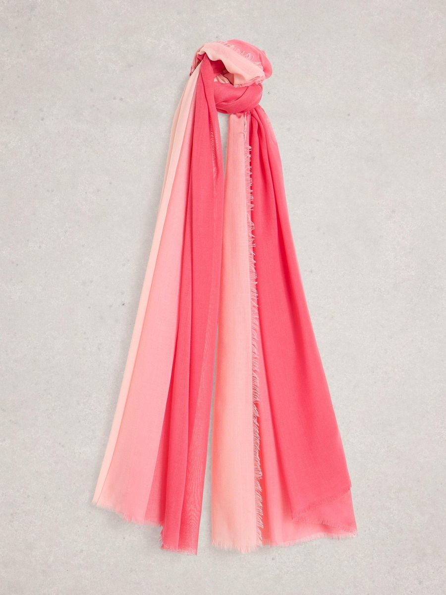 Oversize-Schal aus recyceltem Material