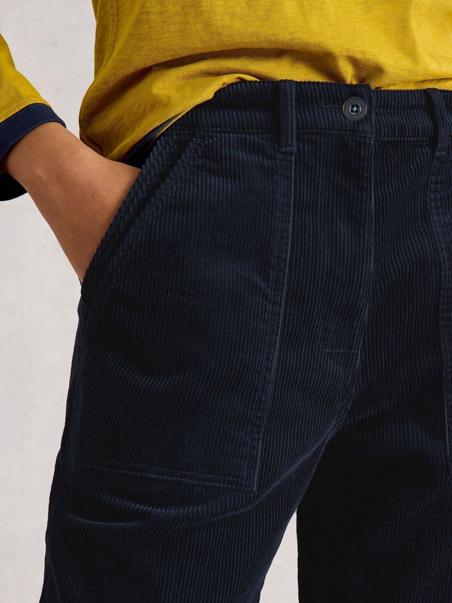 Breitcord-Hose im Utility-Stil
