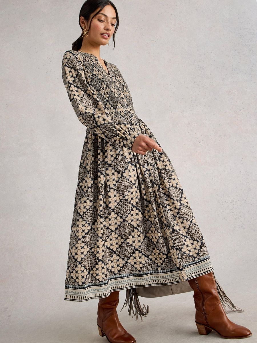 Bohemian Midi-Kleid mit Smok-Einsatz