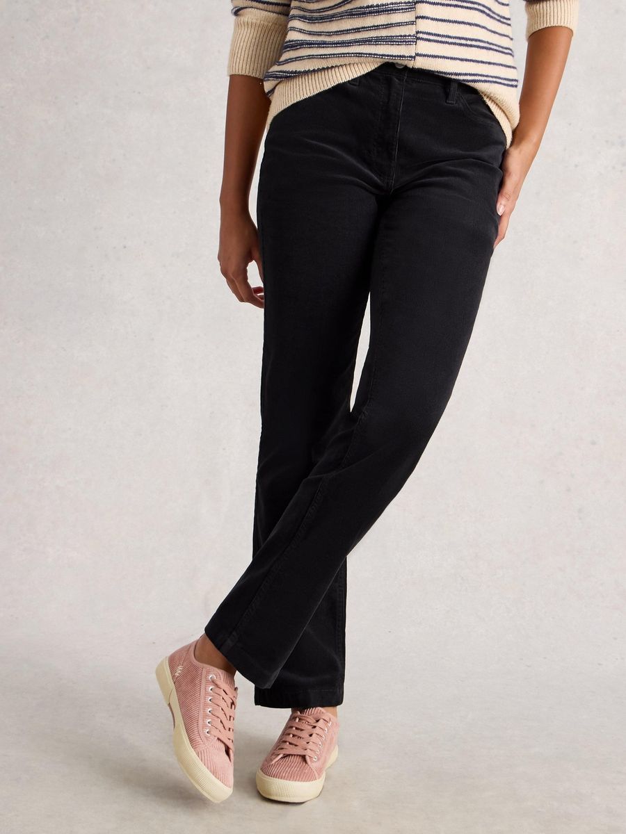 Klassische Cordhose mit geradem Bein