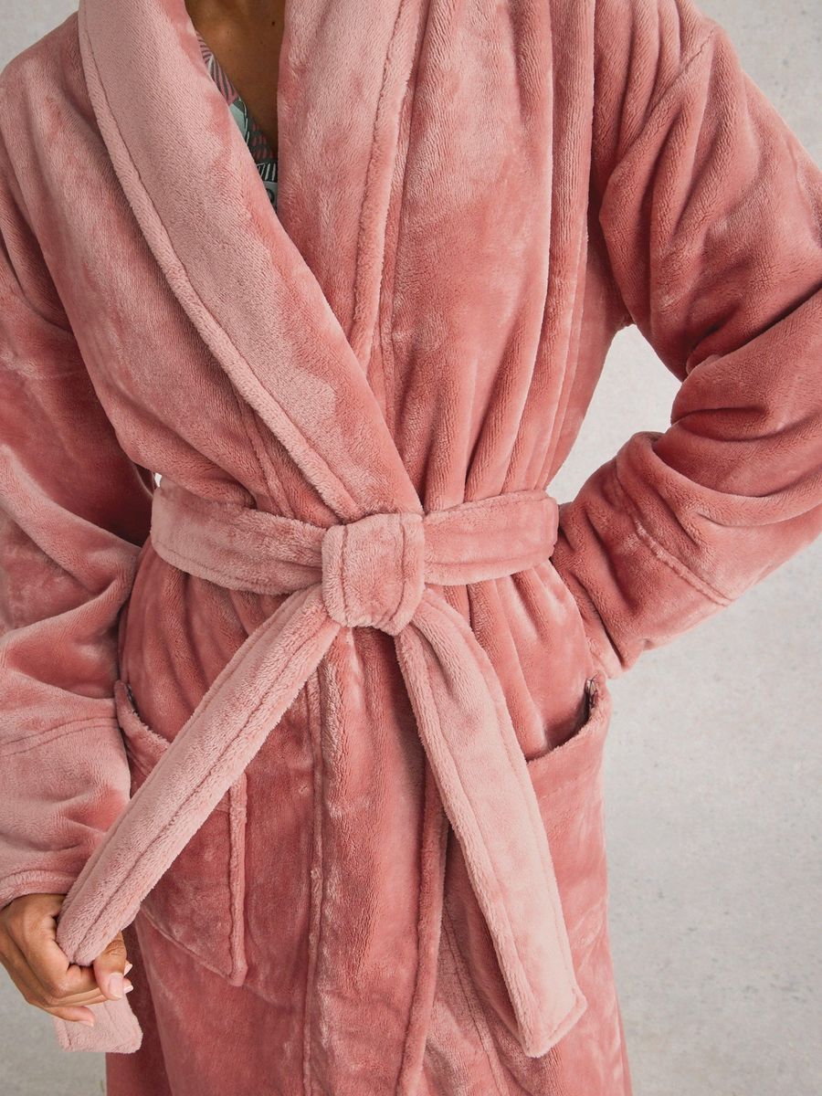 Kuscheliger Fleece-Bademantel mit Schalkragen