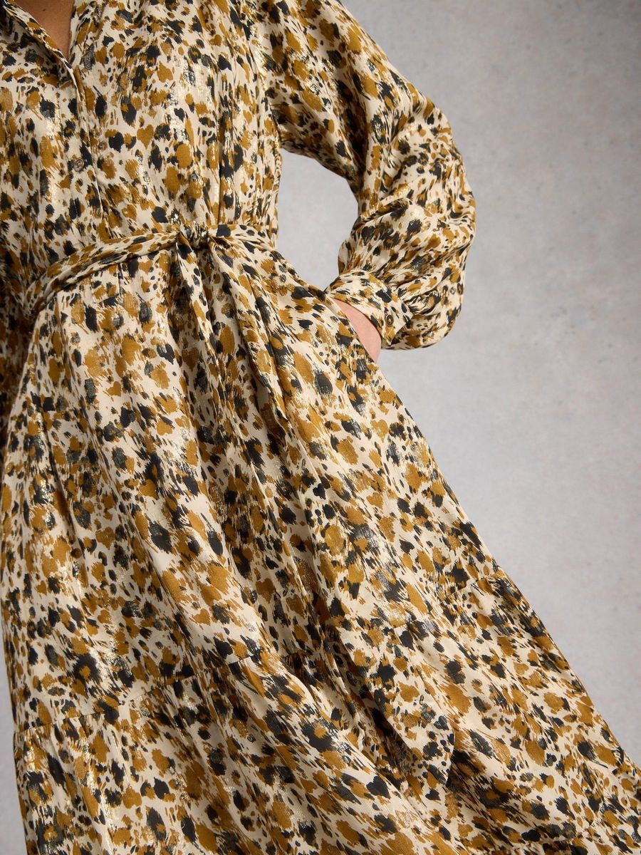 Gestuftes Maxikleid mit Metallic-Print