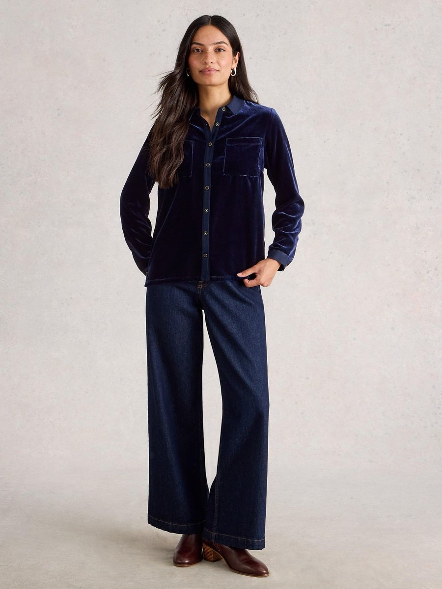 Elegante Samtbluse mit Knopfleiste