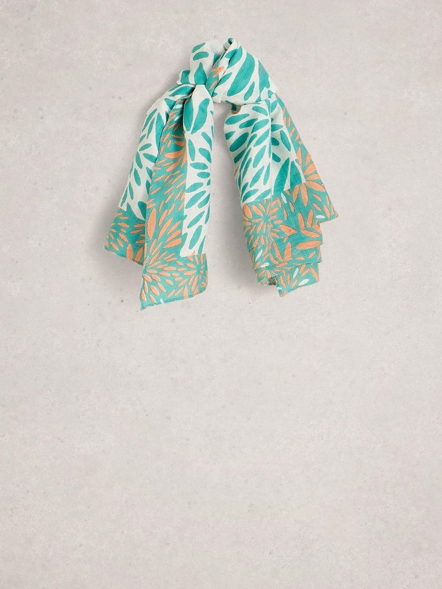 Leichtes quadratisches Halstuch mit Blumenprint