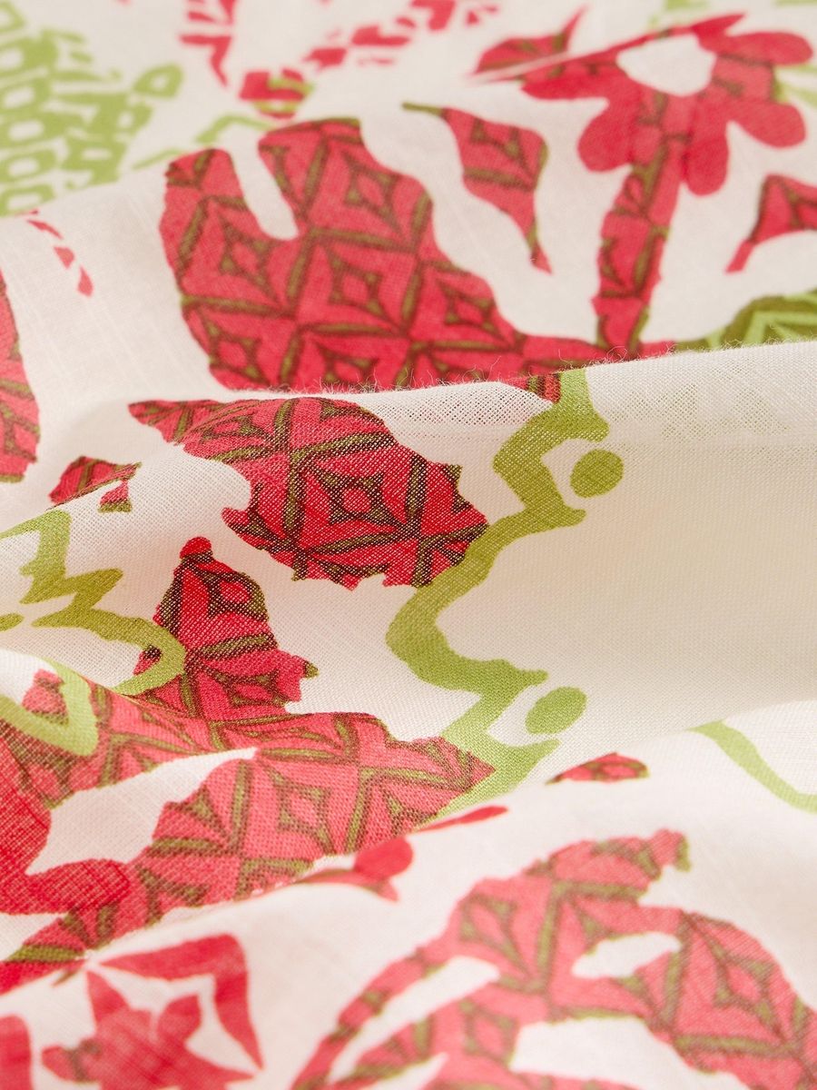 Leichtes quadratisches Halstuch mit Blumenprint