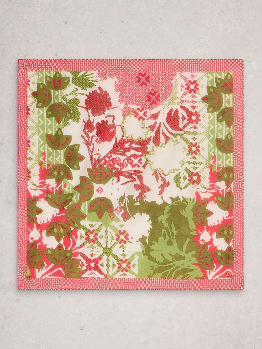 Leichtes quadratisches Halstuch mit Blumenprint