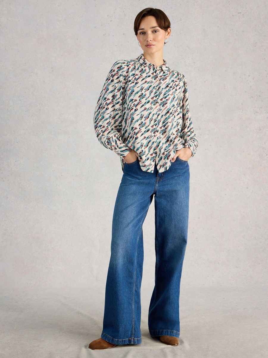 Viskosebluse mit abstraktem Print