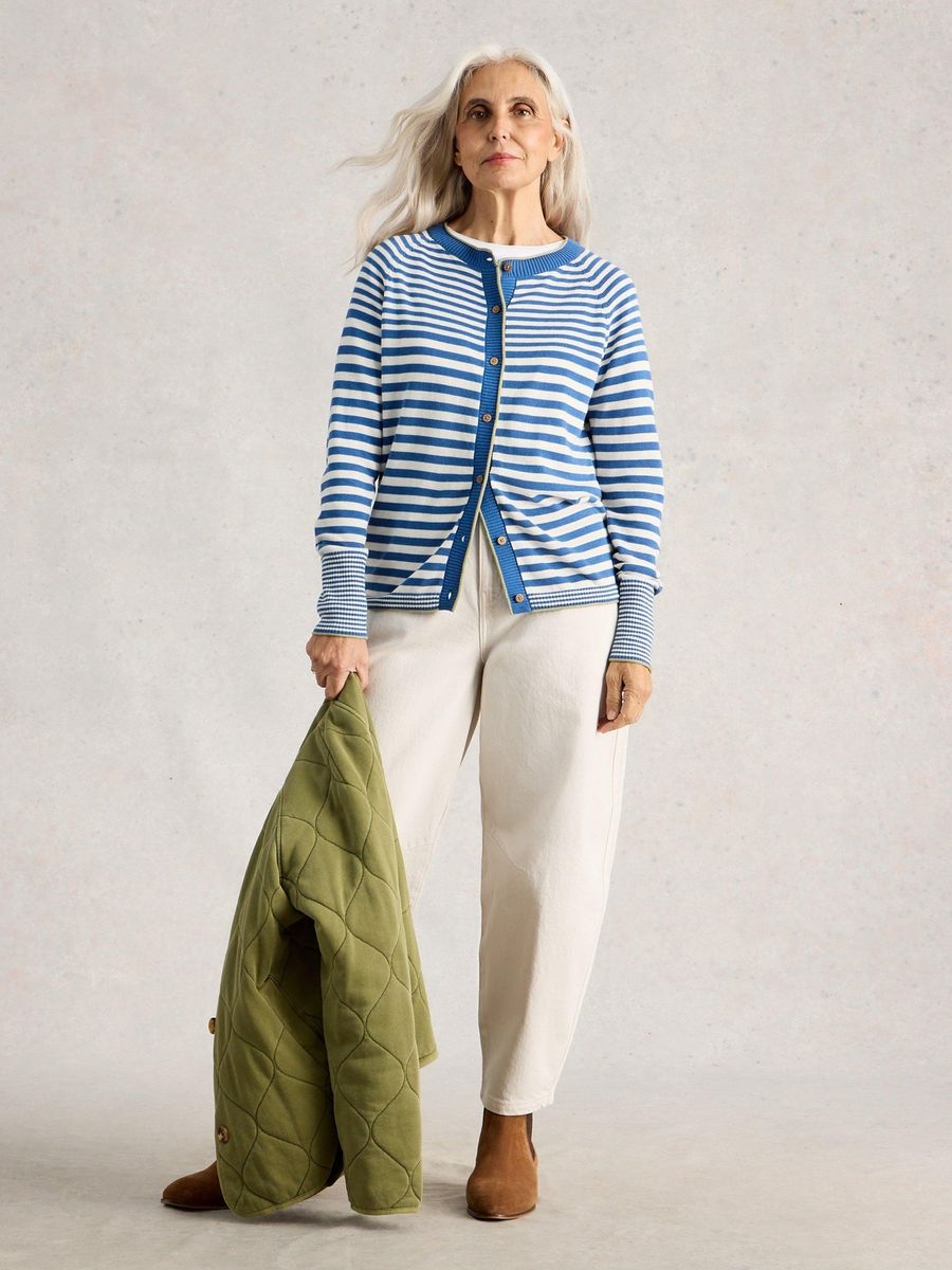 Gestreifte Strickjacke aus Bio-Baumwolle