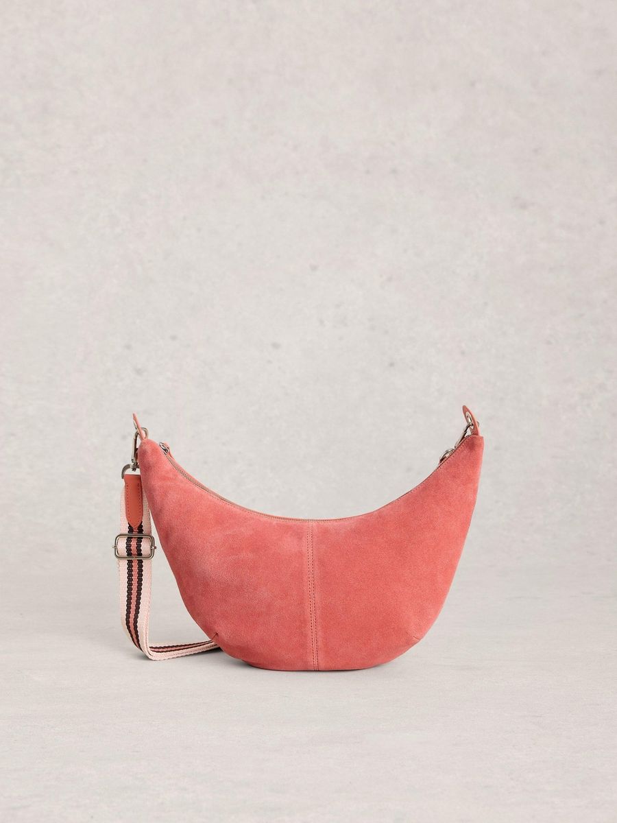 Halbmondförmige Crossbody-Tasche aus Wildleder