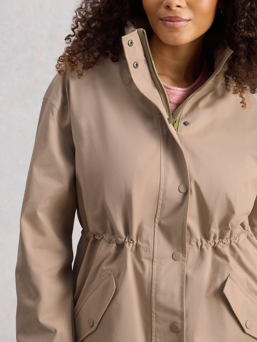 Langer wasserfester Regenparka