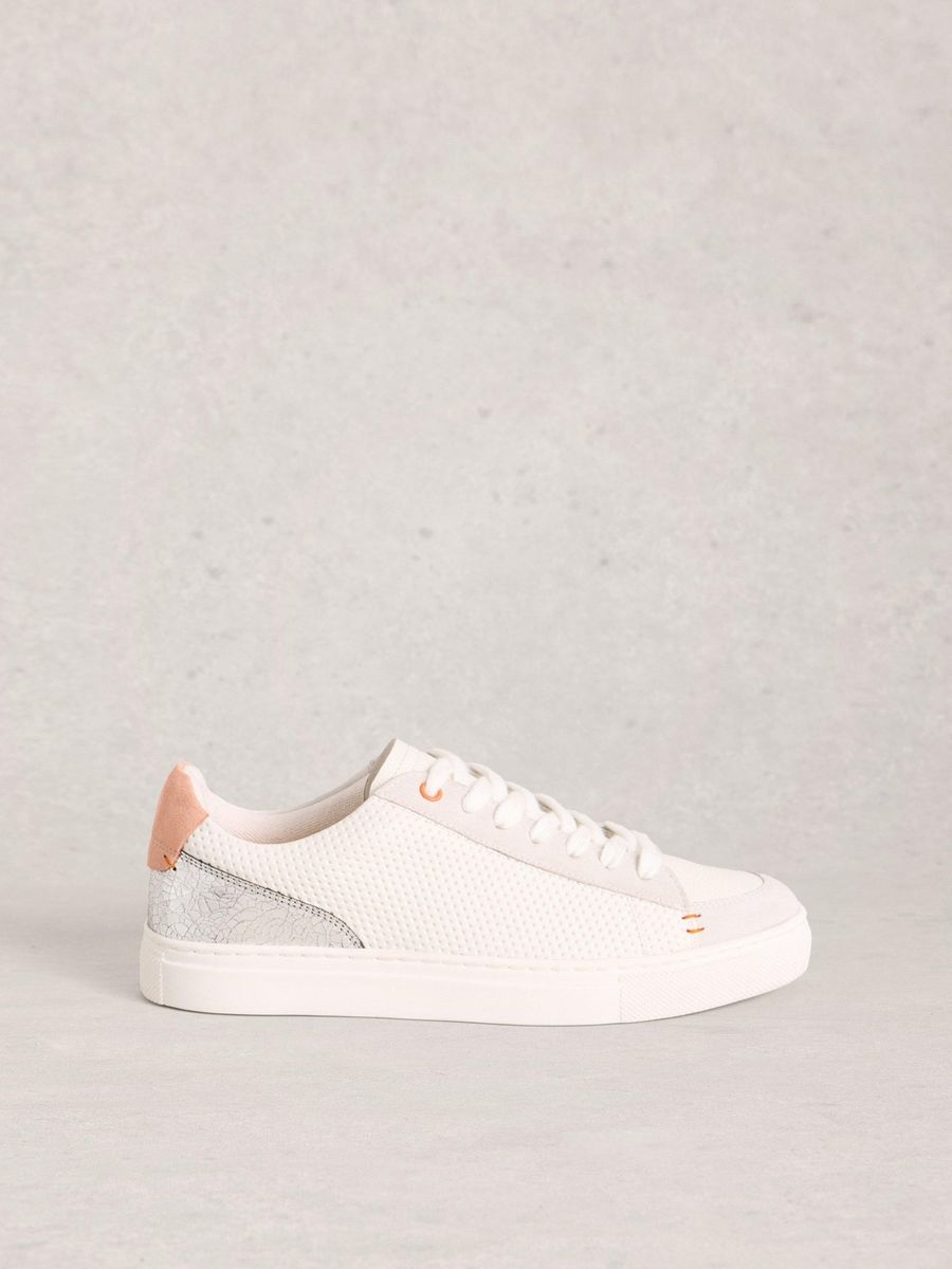 Perforierte Leder Low-Top Sneaker
