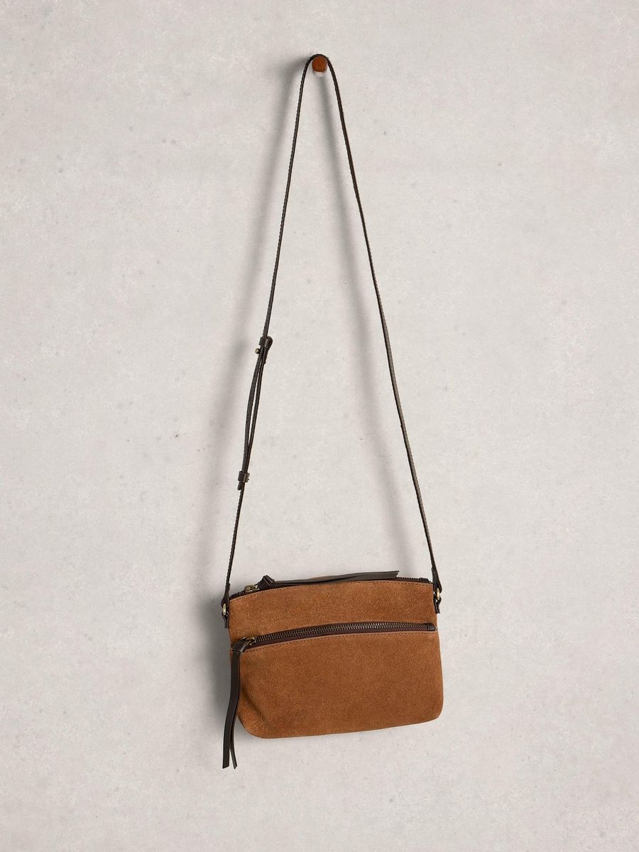 Minimalistische Umhängetasche aus Wildleder
