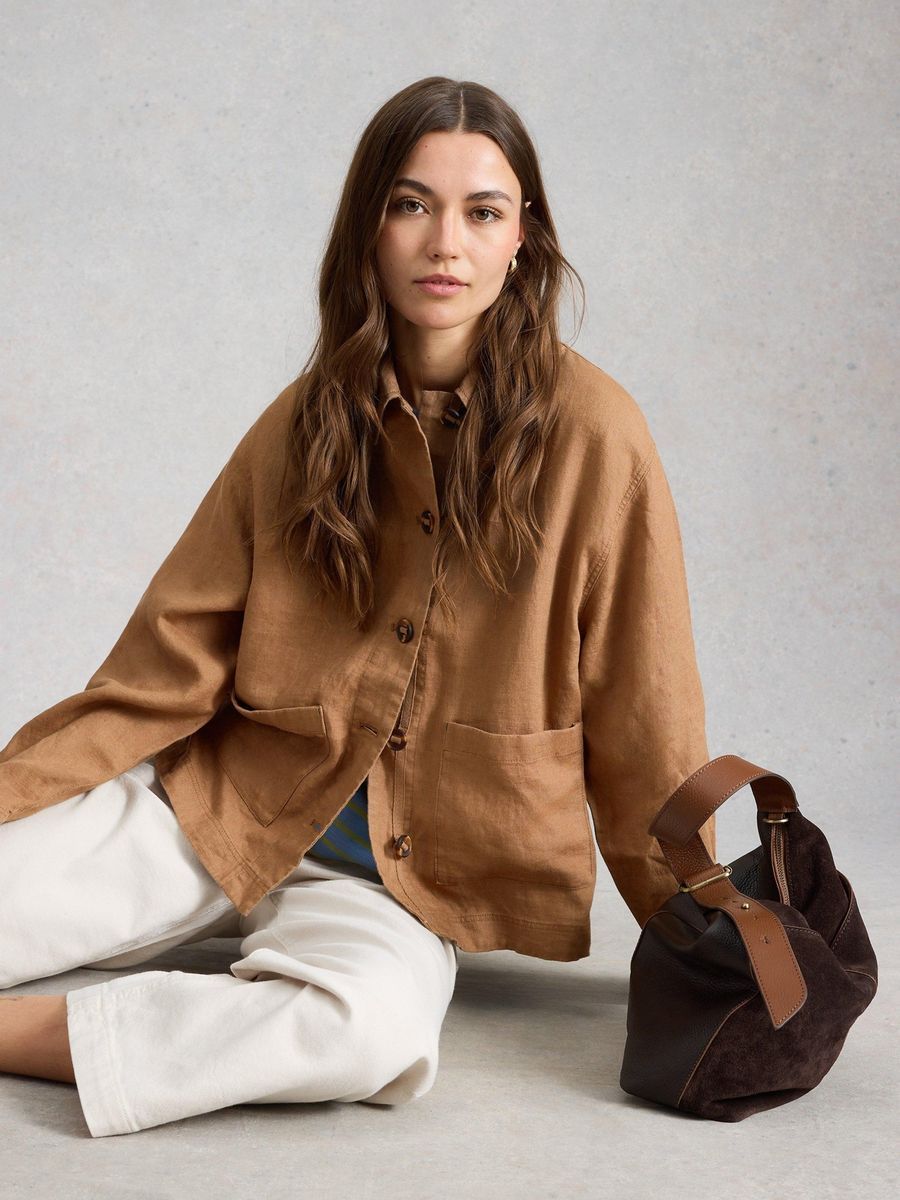 Kurze Leinenjacke mit Taschen