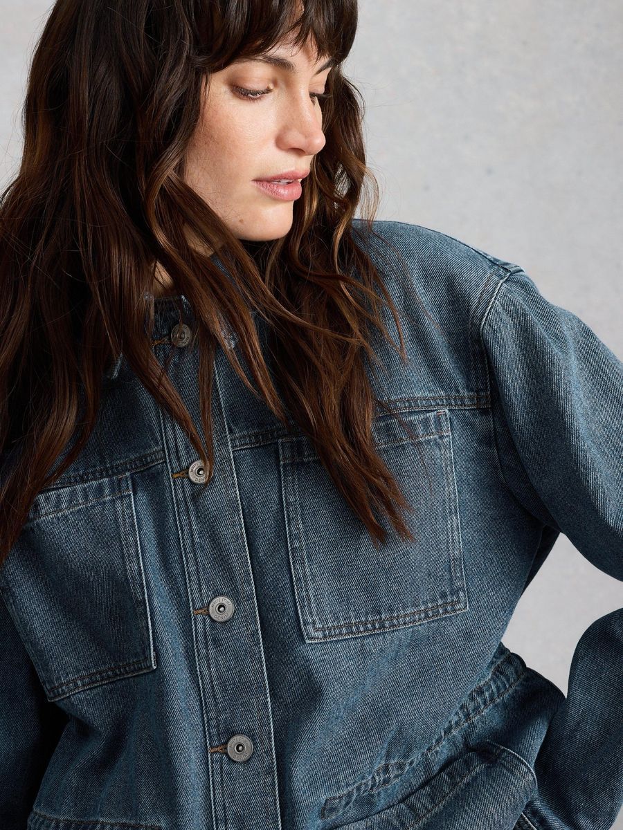 Lässige Denim-Utility-Jacke im Chore-Style